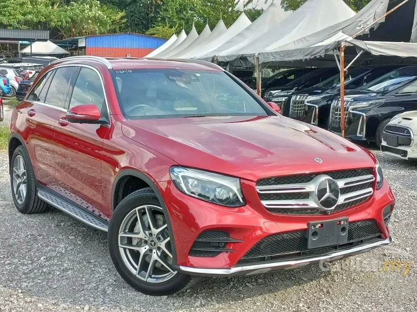 2018 Mercedes-Benz GLC250 4MATIC AMG Line SUV