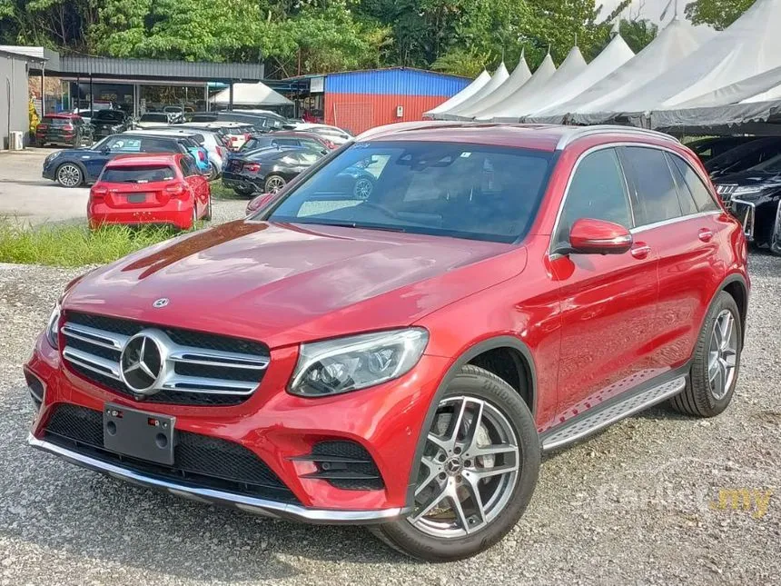 2018 Mercedes-Benz GLC250 4MATIC AMG Line SUV