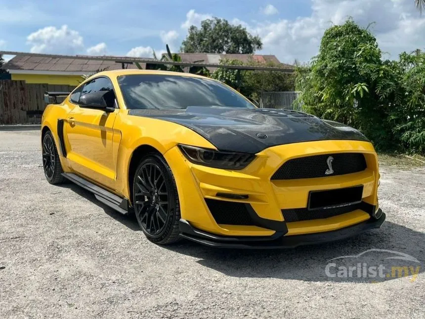 2017 Ford MUSTANG EcoBoost Coupe
