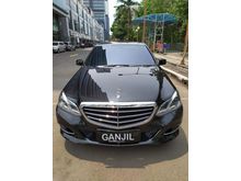 2013 Mercedez Mercy E 250 Diesel black on Grey low km