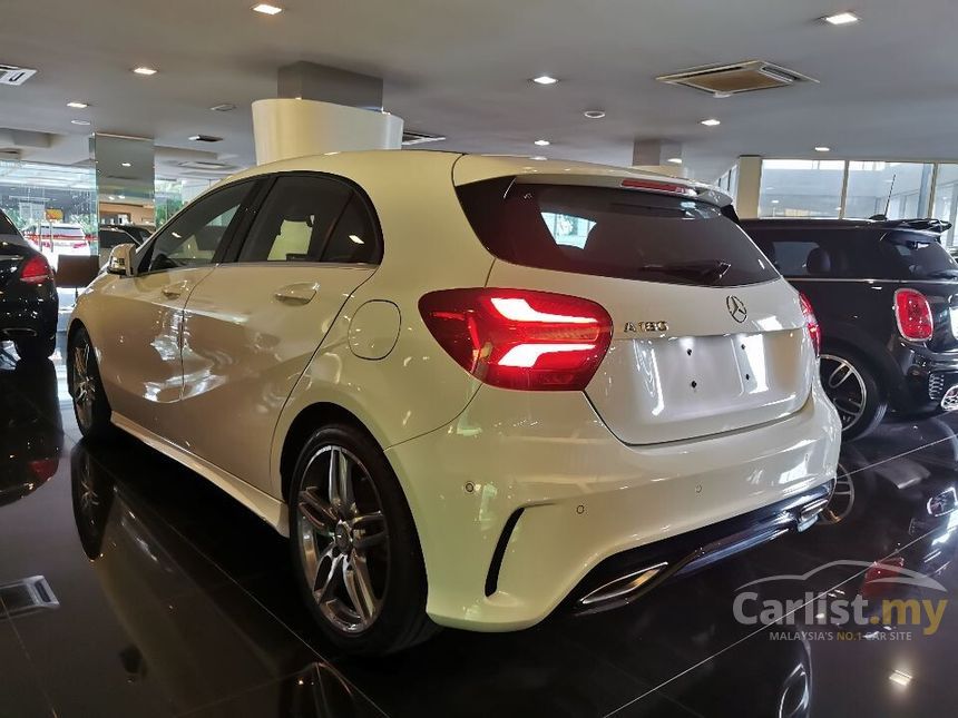 2016 mercedes-benz a180 1.