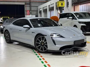 2022 Porsche Taycan Sedan