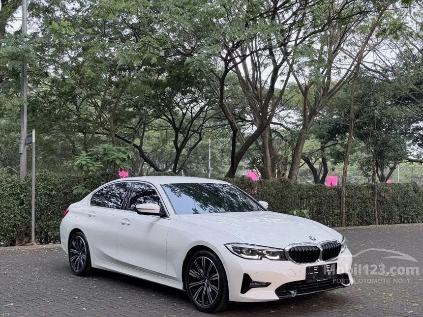 2022 BMW 320i Sport Sedan