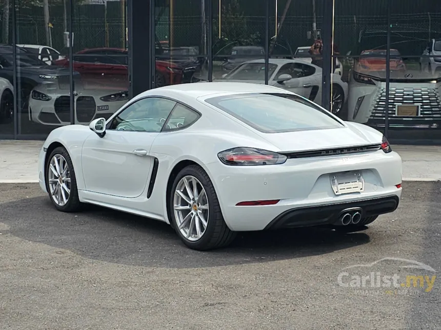 2022 Porsche 718 Cayman Coupe