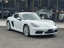 New Arrival 2022 Porsche 718 2.0 Cayman, Red & Black Interior, Sport Chrono, PDLS Plus, Sport Tail Pipes, Keyless Entry, 718Cayman, Porsche Logo
