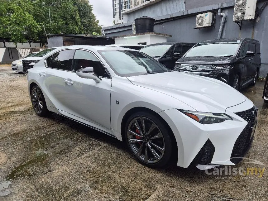 2021 Lexus IS 300 F Sport Sedan