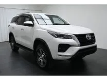 2022 Toyota Fortuner 2.4 ( UNDER WARRANTY FULL SERVICE RECORD MIL 50K ) BEST IN TOWN