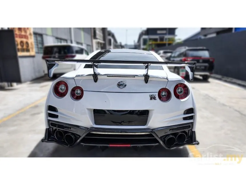 2013 Nissan GT-R Premium Edition Coupe