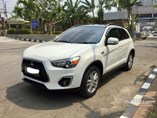 Mitsubishi Outlander Sport  PX Mobil  bekas  dijual di Dki 