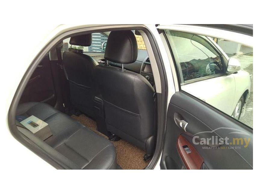 Toyota Altis 2013 V: Kajian Mendalam Sedan Kelas Menengah yang Tangguh