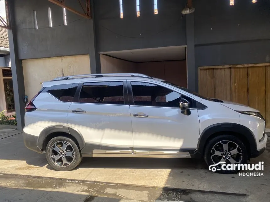 2021 Mitsubishi Xpander CROSS Wagon