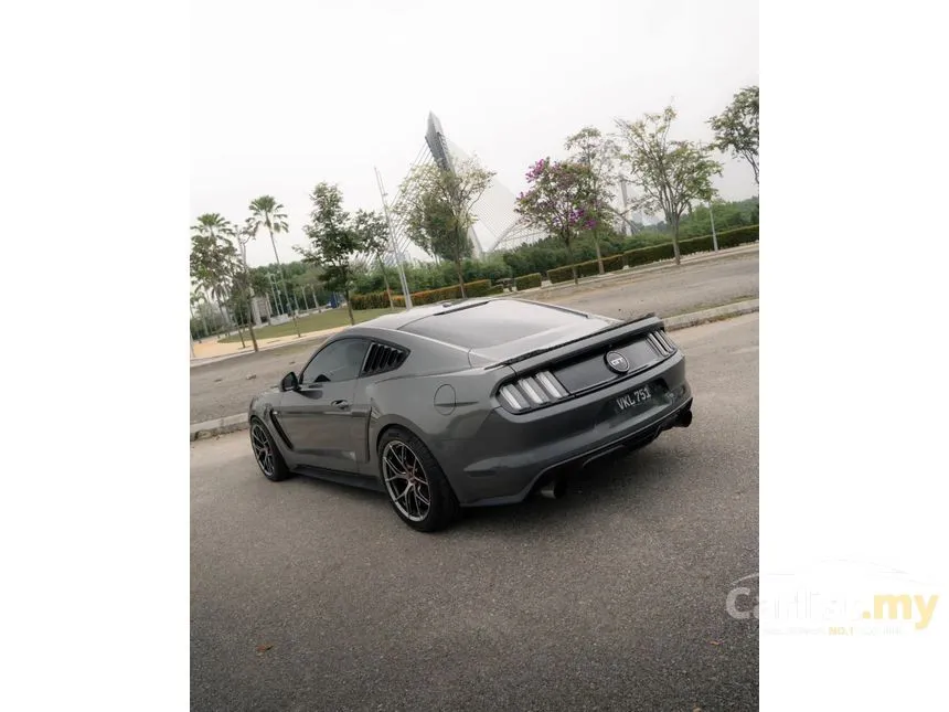 2017 Ford MUSTANG EcoBoost Coupe
