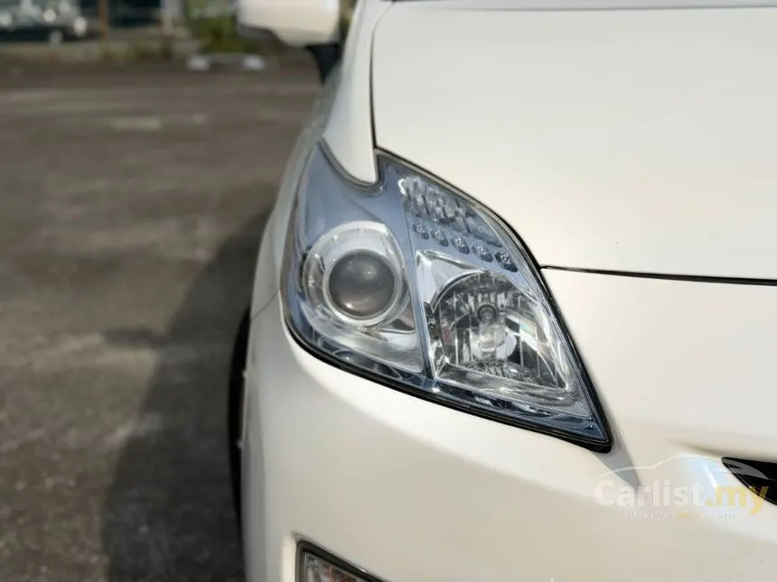 2011 Toyota Prius Hatchback