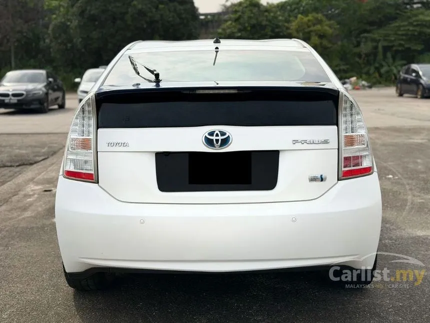 2011 Toyota Prius Hatchback