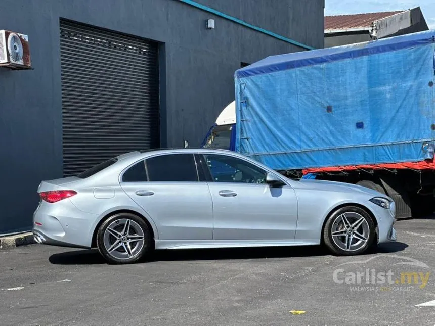 2022 Mercedes-Benz C200 AMG Line Sedan