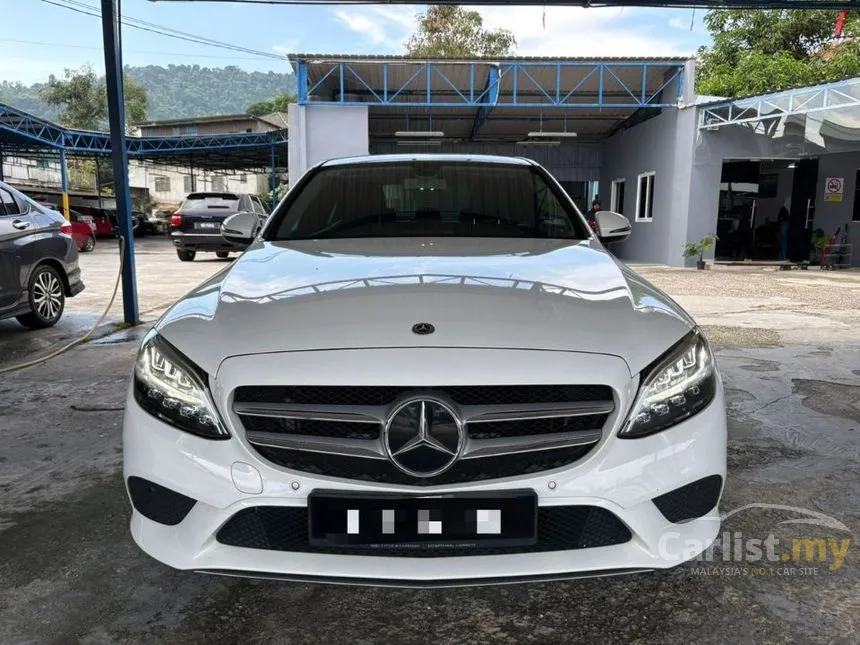 2019 Mercedes-Benz C200 Avantgarde Sedan