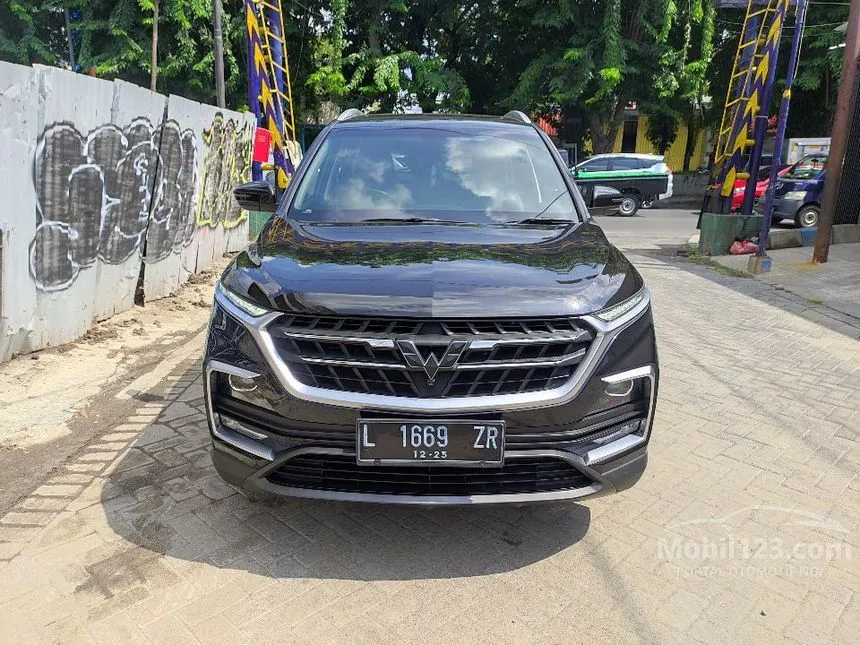 Jual Mobil Wuling Almaz 2020 LT Lux+ Exclusive 1.5 di Jawa Timur Automatic Wagon Hitam Rp 195.000.000