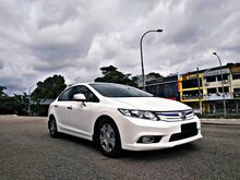 2013 Honda Civic 1.5 i-VTEC Hybrid Sedan