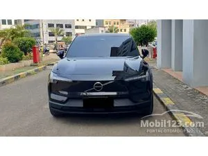 2026 Volvo EX30 Plus SUV