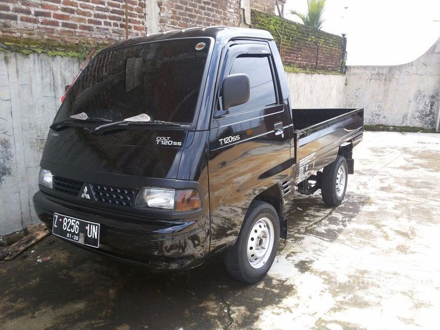 2014 Mitsubishi Colt T120SS Flat Bed Single Cab Pick-up