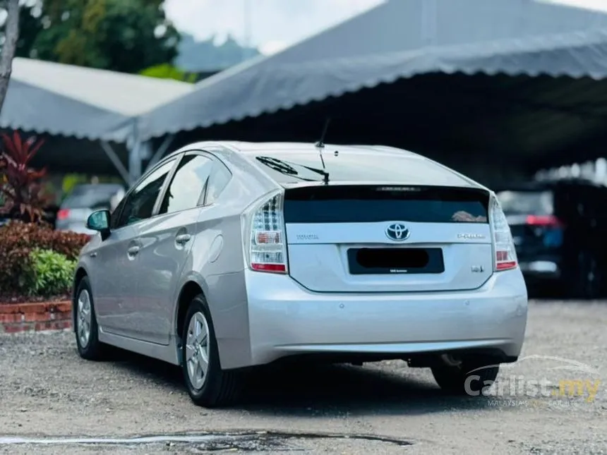 2011 Toyota Prius Hatchback