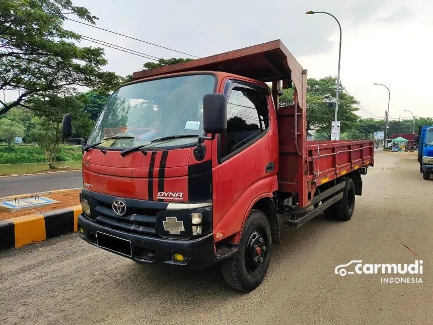 2012 Toyota Dyna 110 ET Truck