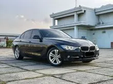2014 BMW 320i 2.0 Sport Sedan LOW KM