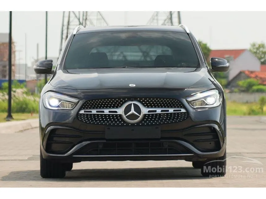 2022 Mercedes-Benz GLA200 AMG Line SUV