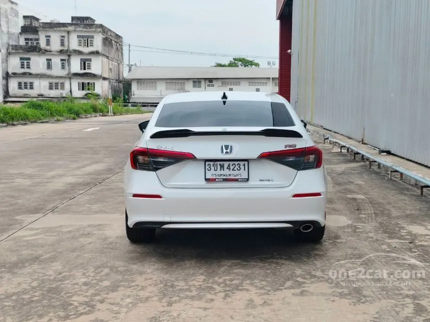2022 Honda CIVIC e:HEV RS Sedan