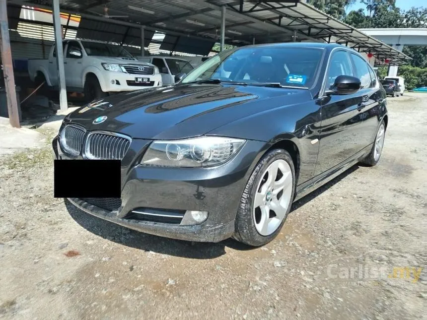 2011 BMW 323i Exclusive Elite Sedan