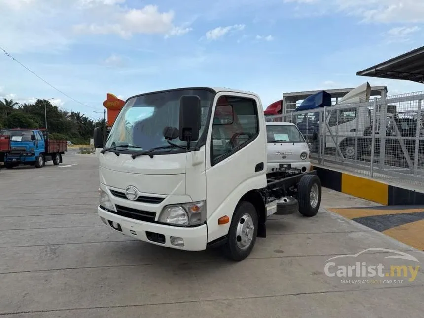 2026 Hino 300 Lorry