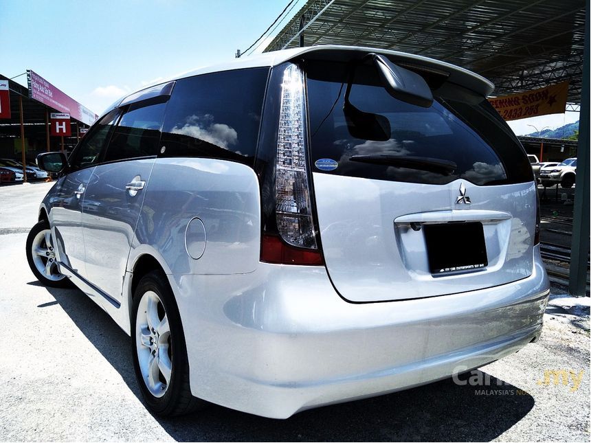 Mitsubishi grandis 2008