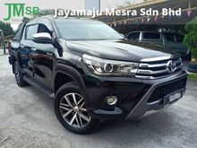 2017/ 2018 Toyota Hilux D/Cab 2.8 G Pickup Truck (A) *FULL LEATHER SEATS, KEYLESS ENTRY / PUSH START, ORIGINAL QUALITY ALLOY RIM, LOW MILEAGE *