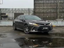 2023 Toyota Camry 2.5 V Sedan COMES WITH NUMBER PLATE (CEV8088) (FSC) FULL TOYOTA SERVICE RECORD STILL UNDER TOYOTA WARRANTY TILL 2028 (33K) KM