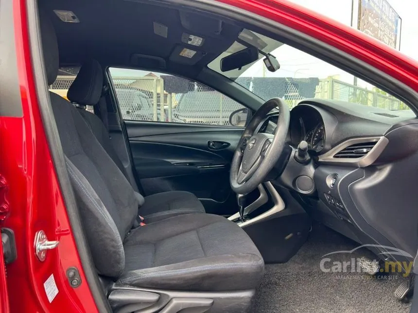 2020 Toyota Yaris E Hatchback