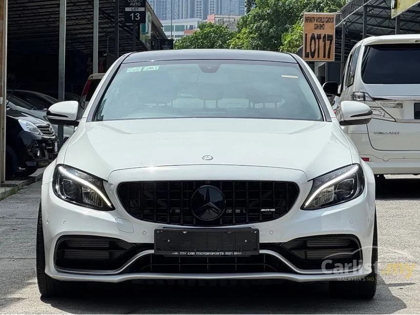 2015 Mercedes-Benz C200 AMG Line Sedan
