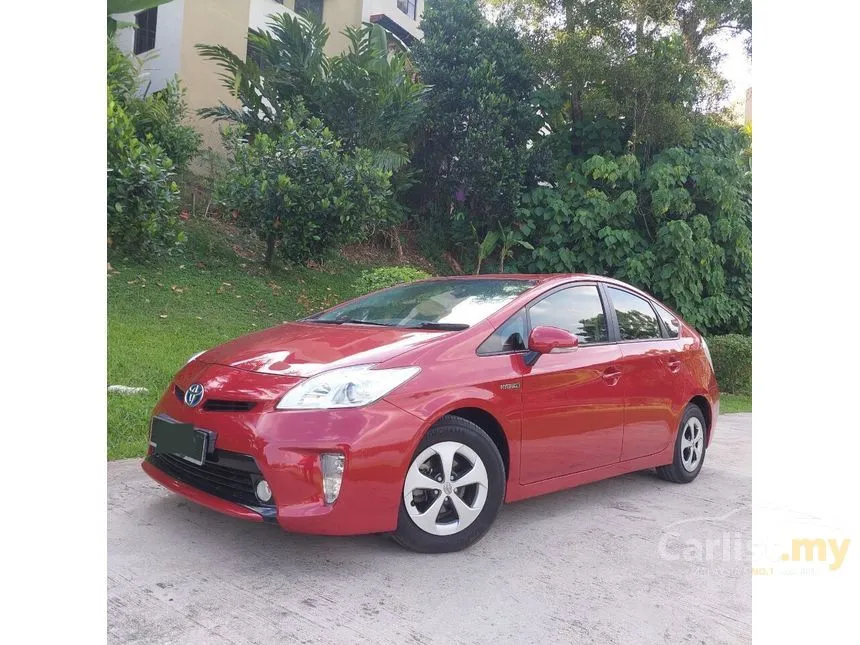 2012 Toyota Prius Hybrid Luxury Hatchback