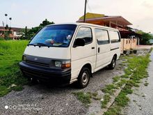 1991 Toyota Hiace 2.8 diesel window Van