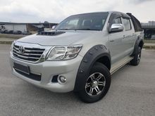 2014 Toyota Hilux 2.5 G VNT Pickup Truck