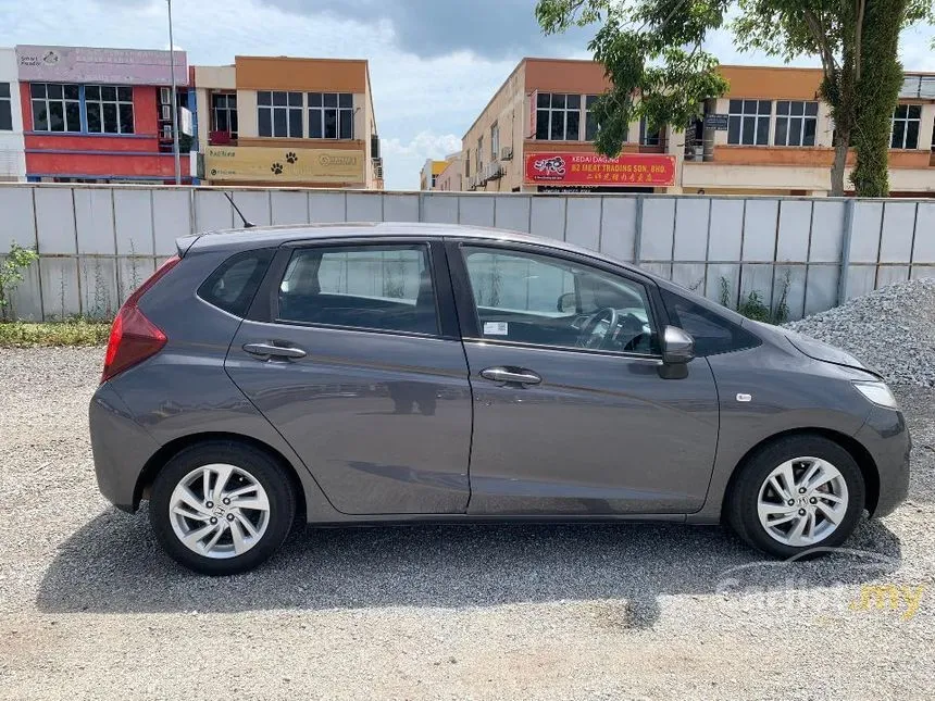 2019 Honda Jazz V i-VTEC Hatchback