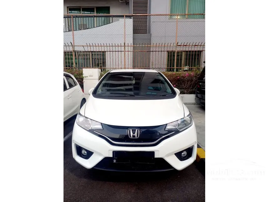 Jual Mobil Honda Jazz 2014 S 1.5 di Jawa Timur Automatic Hatchback Putih Rp 179.999.999