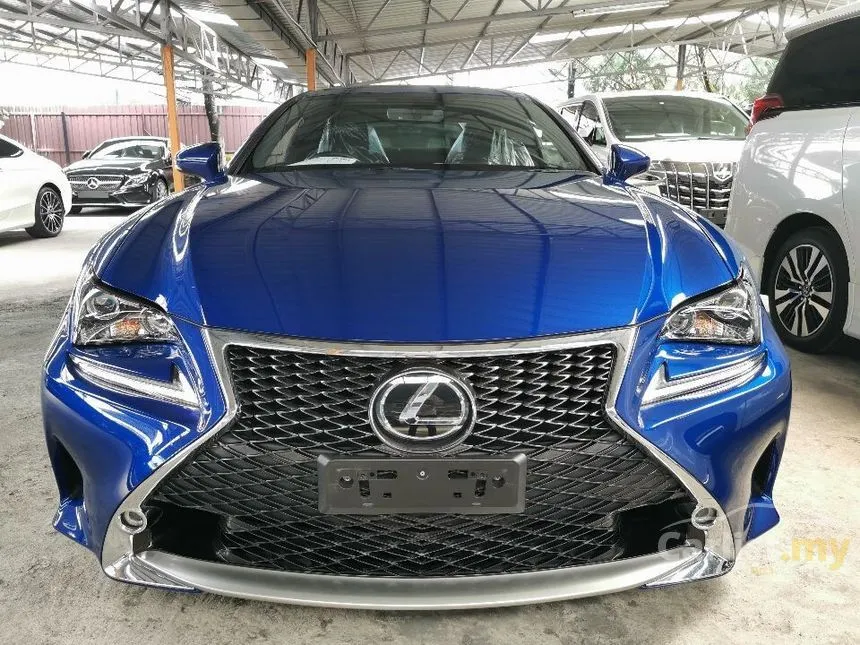 Recon 2017 Lexus RC200t 2.0 F Sport Coupe NEW YEAR OFFER - Carlist.my