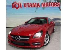 0%GST (SAVE 90K) 2012 Mercedes-Benz SLK200 1.8 AMG Convertible (PADDLE SHIFT, R.CAMERA)