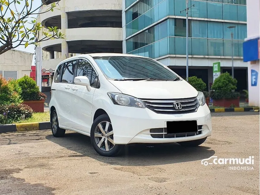 2011 Honda Freed Power Sliding Door MPV