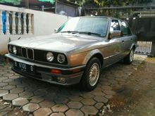 1991 BMW 318i 1.8 1.8 Manual Sedan