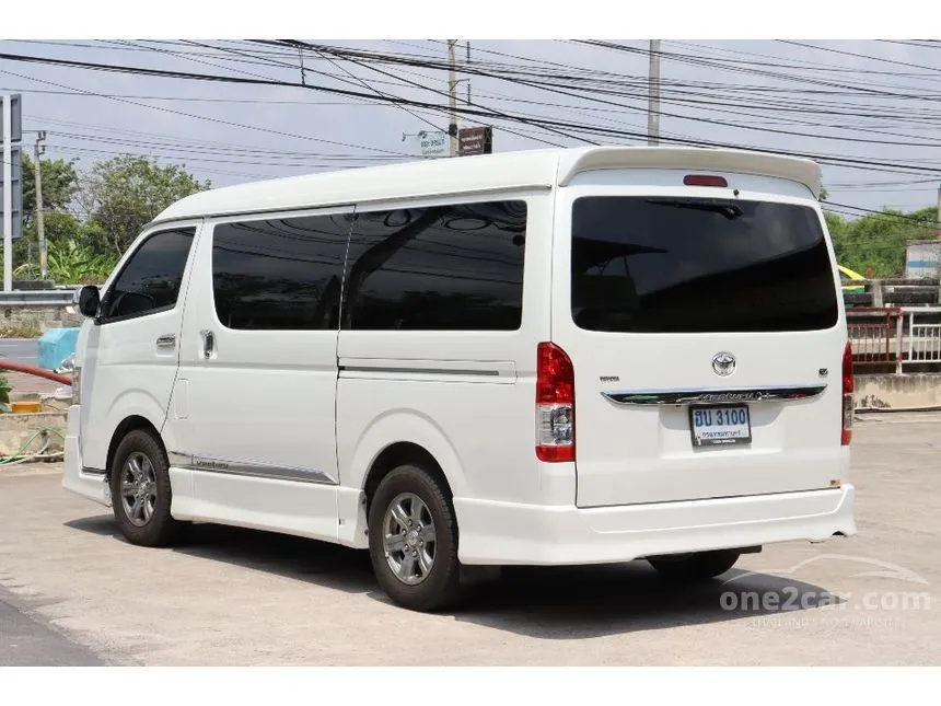 2018 Toyota VENTURY V Van