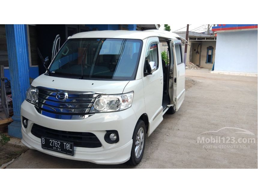 Jual Mobil Daihatsu Luxio 2017 X 1.5 di DKI Jakarta 