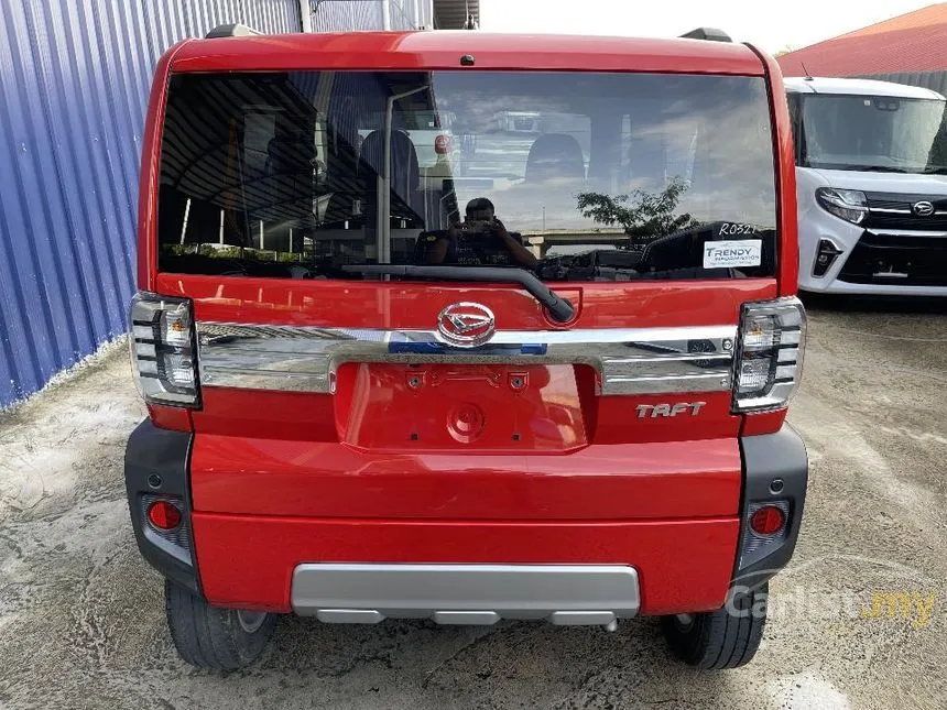2022 Daihatsu Taft G Chrome Venture Micro car