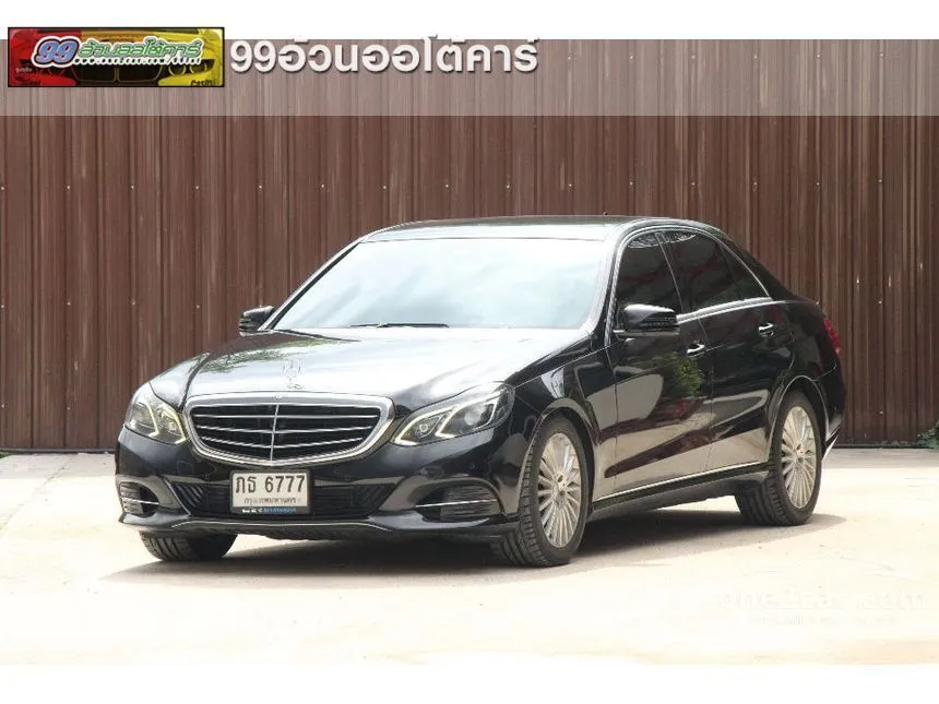 2016 Mercedes-Benz E300 Blue TEC Hybrid Sedan