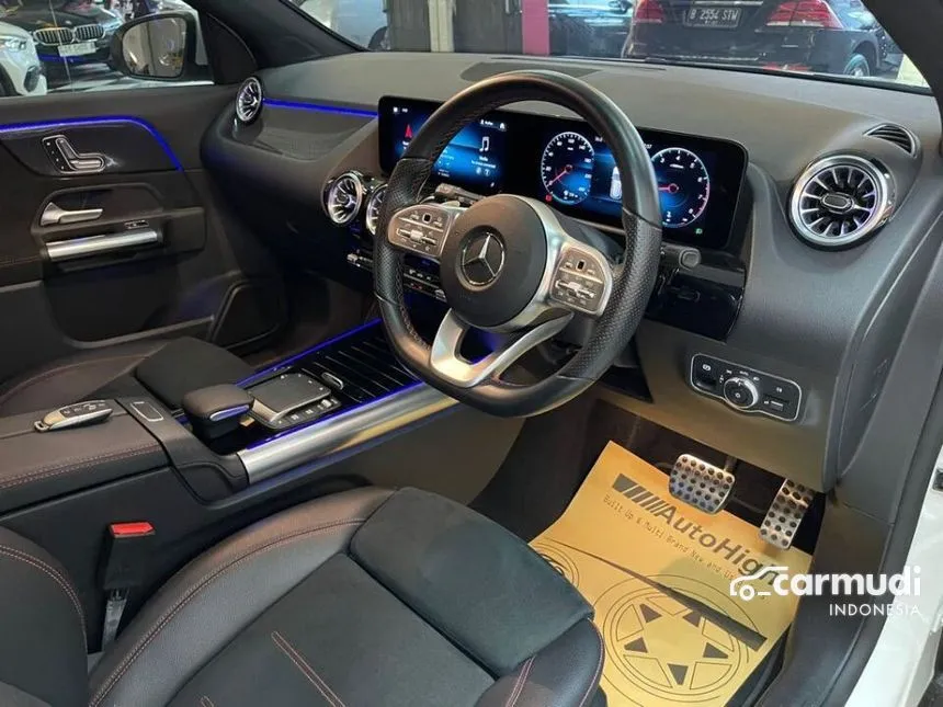 2021 Mercedes-Benz GLA200 AMG Line SUV